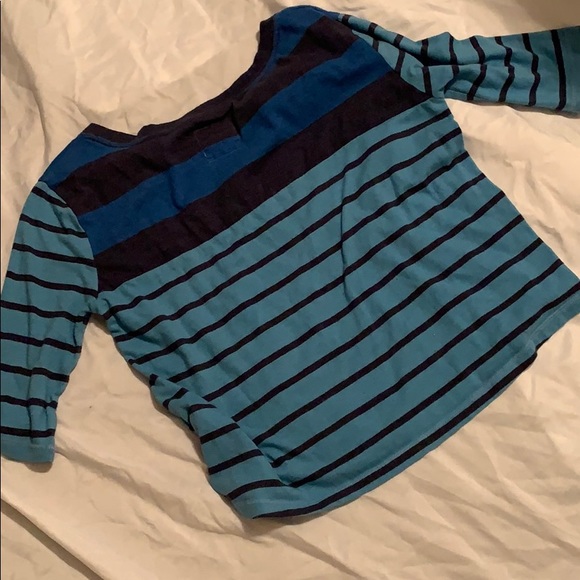 Hollister : Blue Striped 3/4 Sleeve Tee - Picture 4 of 4